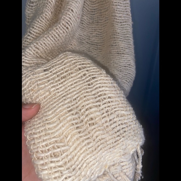 Marquet Free Weave Scarf in natural - Picture 6 of 6